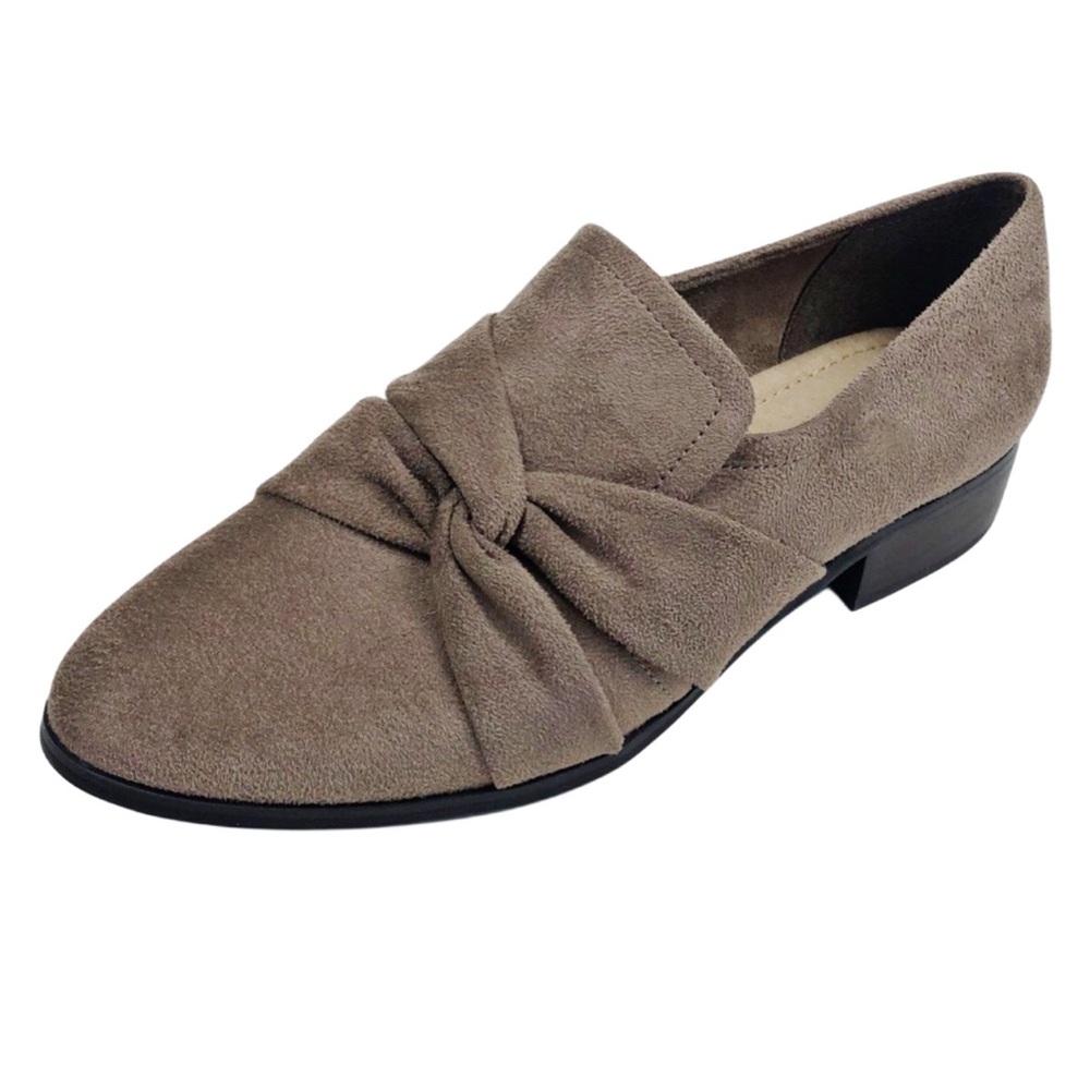Belle Vita Tan Faux Suede Women's Loafers Sz 7.5